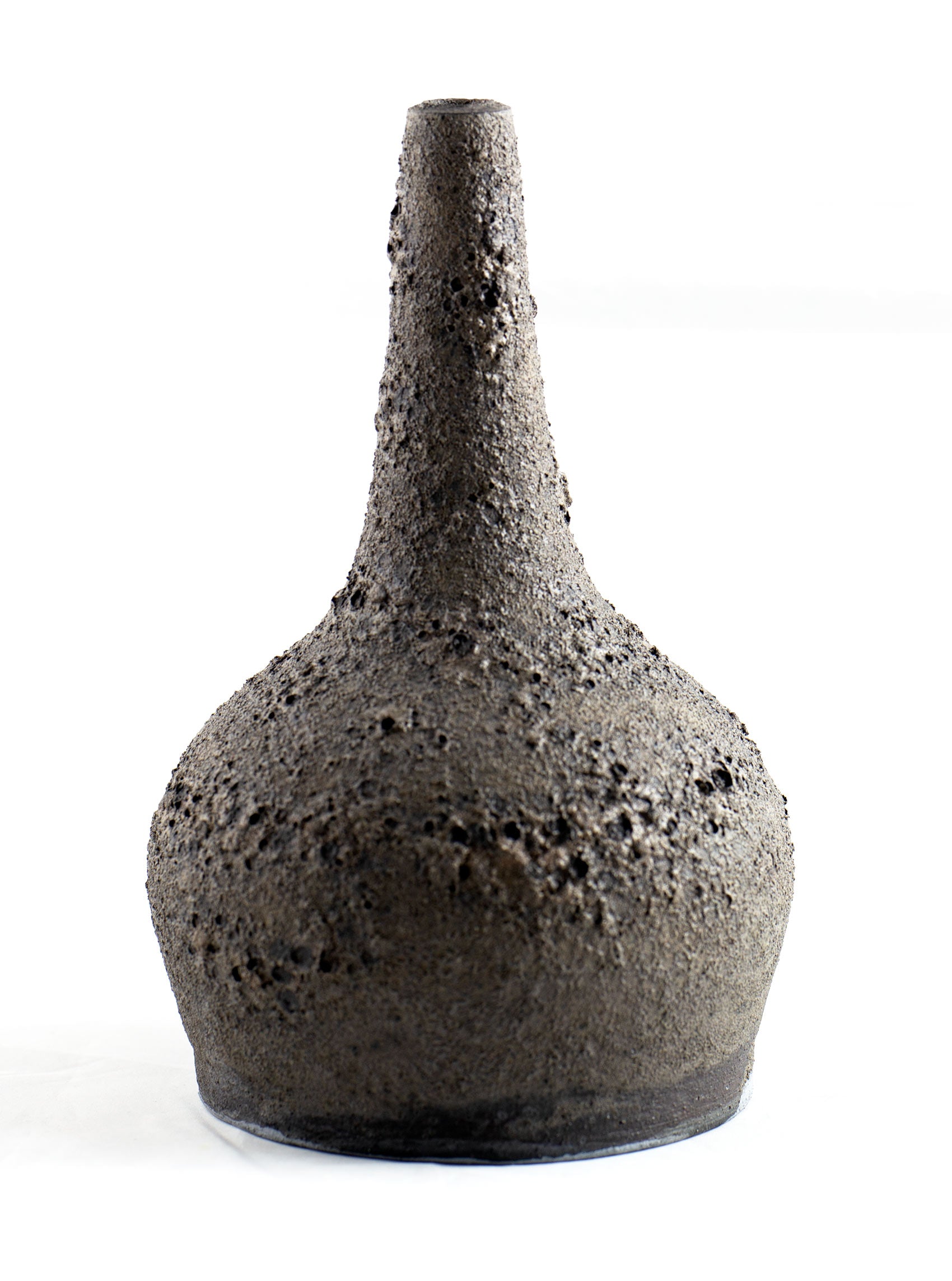 Short Neck Black Lava Vase (Laze Series)